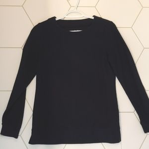 Croft & Barrow longs sleeve top, Size Women S, Color is Navy blue
